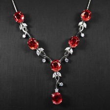 Élégants colliers en argent