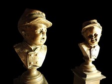 Paire de Bustes de Soldats