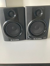 M-AUDIO Studiophile AV30 (Paire) - Enceintes Monitors Droit et Gauche - Parfait