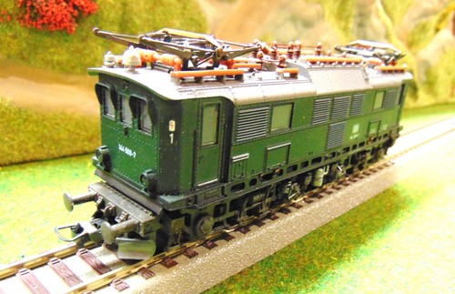 Locomotive électrique la - locomotive,