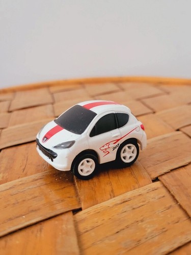 Petite voiture salon de - voiture,