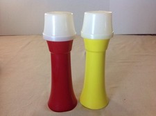 Tupperware hourglass Ketchup