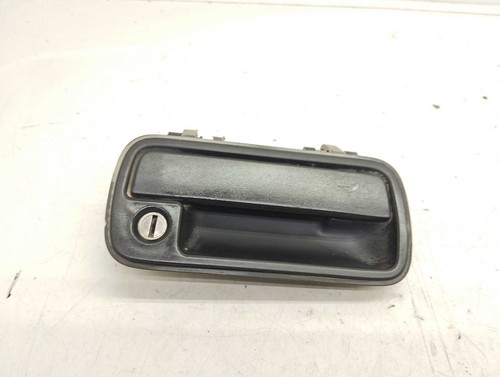 Poignee porte avant droite - porte,
