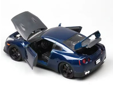 Voiture de Collection  NISSAN