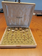 SFAM: 6 cuillères à moka