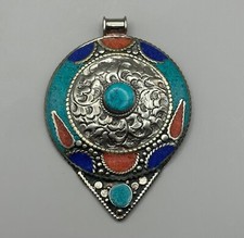 Beau pendentif ancien