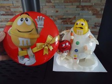 distributeur M&M's boule de neige 2011 + boite métal