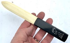 ANCIEN COUPE LETTRE EN CELLUOIDE CHOCOLAT MENIER TAGLIA LETTERE LETTER CUTTER