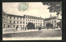 CPA Argentan, Le Collège Mézeray, une des Cours intérieures 