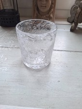 1 gobelet en verre soufflé
