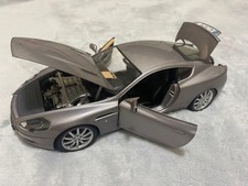 MINICHAMPS Aston Martin DB9
