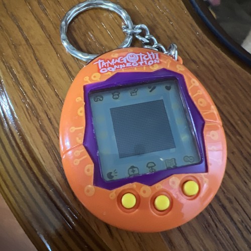 Tamagotchi connection 2004 - connection, v1