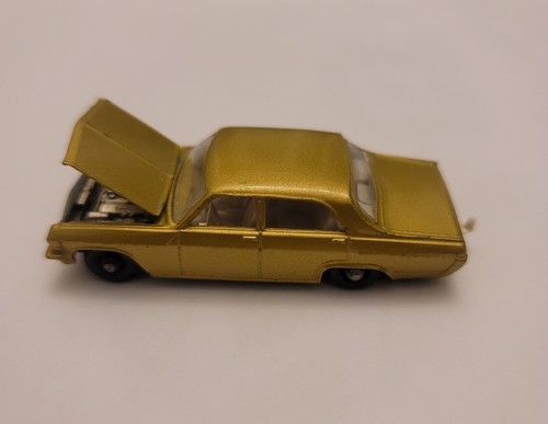 Voiture miniature ancienne - miniature,