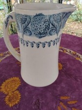 Broc Toilette Terre de Fer