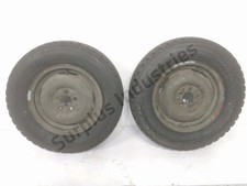 LOT ROUE ARRIERE VOLKSWAGEN ILTIS  / NE 10884