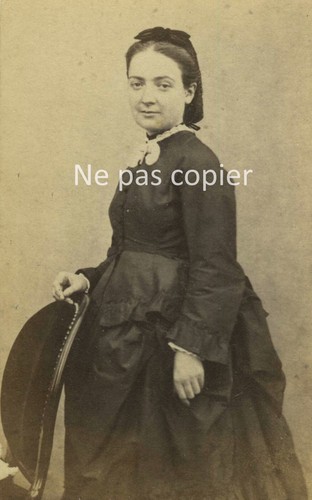 Femme vers 1865 cdv - 1865, anonyme