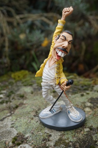 841 3666 figurine style - figurine,