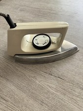 Fer à repasser CALOR Blanc