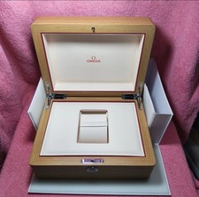 Authentique coffret de montre