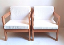 Paire de fauteuils par Magne bois et tissu blanc déhoussable