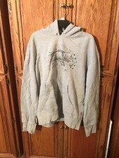 Levi’s grey Rally Week Red