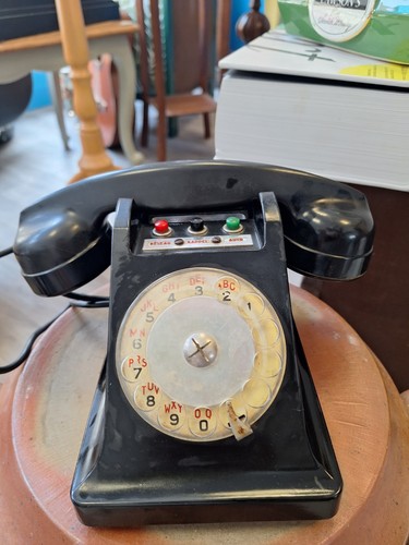 Ancien téléphone standard - tÉlÉphone, de