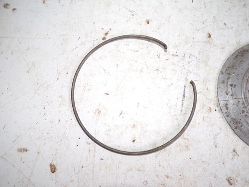 Circlip cache volant - circlip,