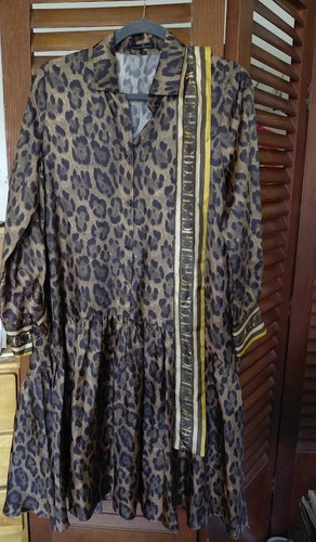 Carolina herrera 100 silk - herrera, 100%