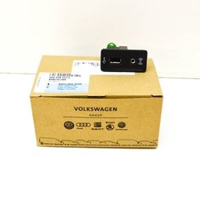 VW BEETLE A5 USB And Aux In