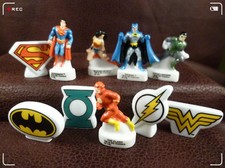 COLLECTIBLES JUSTICE LEAGUE 10 PORCELAIN FIGURINES SET DC WBEI S13