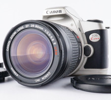 Ex Canon EOS Kiss 35mm Caméra à Film W / Ef 28-80mm F/3.5-5.6 V USM Lens Japon