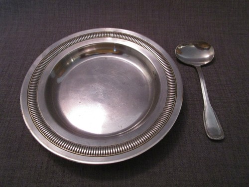 Assiette enfant cuillère - et,