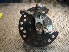 moyeu et fusée avant gauche quad barossa 250 ou quad smc 250