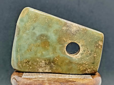 Ancienne sculpture hache de