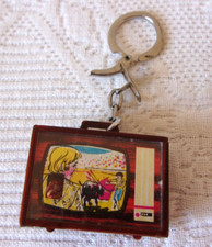 VINTAGE ? PIN-UP ! porte-clé télé visionneuse années 60