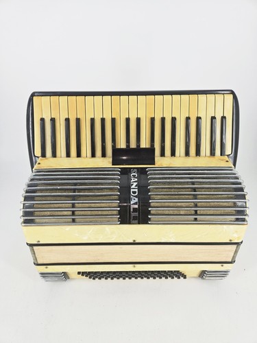 Scandalli piano accordion - scandalli,