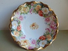 Coupe ancienne en porcelaine décor peint main de dahlias pourtour doré