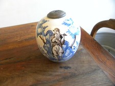 Nevers ?? pied de lampe en faïence décor musicien joueur de flute