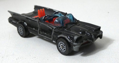 Corgi juniors batmobile - corgi, dc