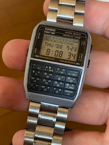 Montre numérique casio - montre, data