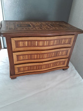 Ancienne Commode De Maîtrise Trois Tiroirs Galbée Alsacienne