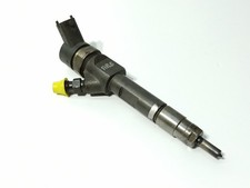 8200389369 INJECTEUR /