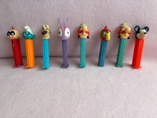 LOT DE 8 PEZ DISTRIBUTEURS DE