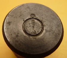 Ancienne matrice/poinçon/ outil (B2323) 425g ST SERENE