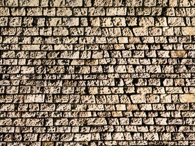 Mur pierre de - de,