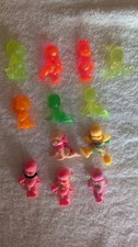 12 figurines Babies 90'
