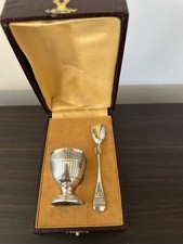 Coffret coquetier et sa cuillère en argent massif MINERVE