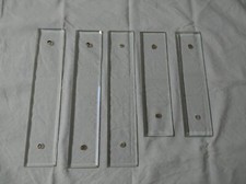 Lot d'anciennes plaques de propreté en verre biseauté