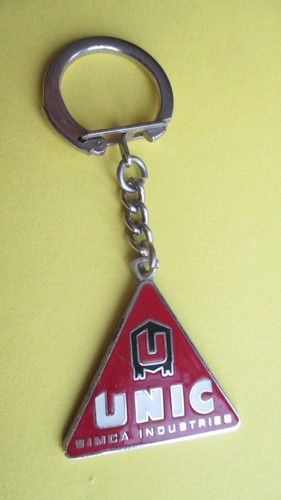 Porte clé émaillé années - clé,