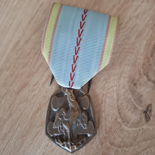 Authentique medaille - ,